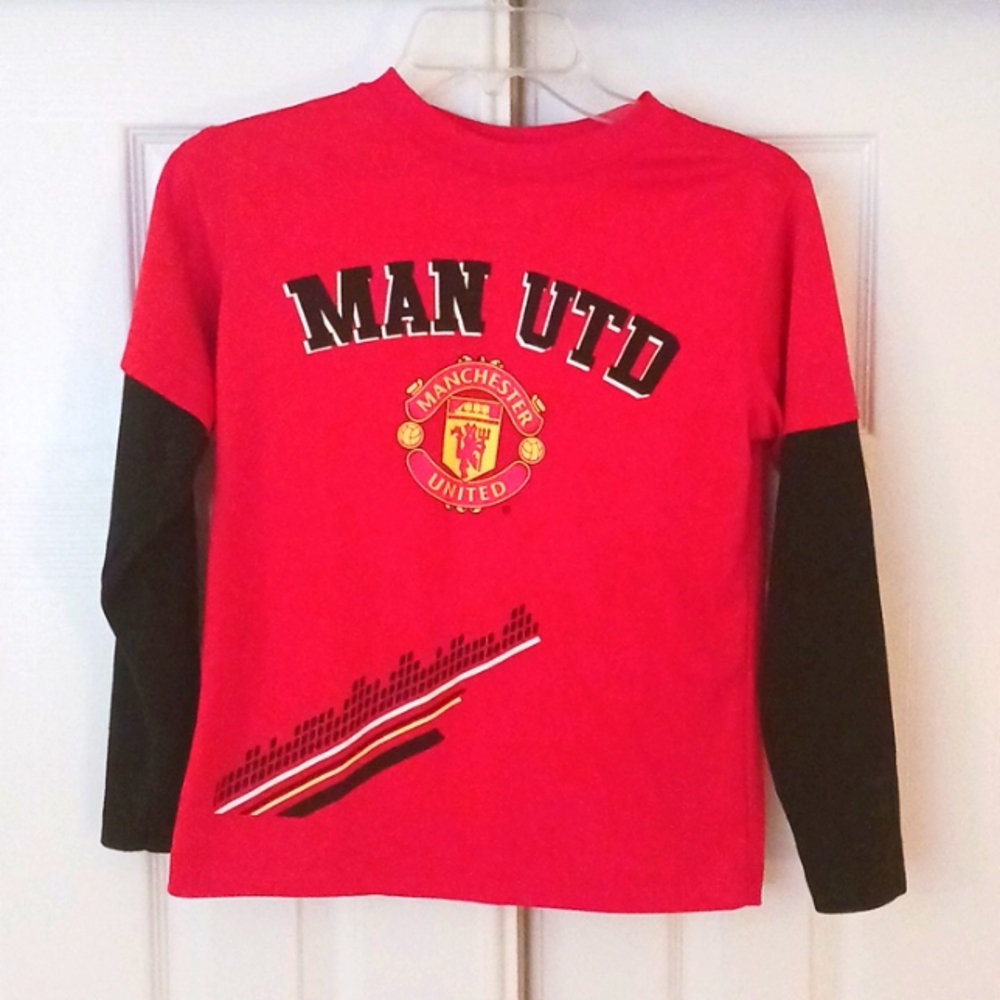 MANCHESTER UNITED, youth M, long sleeve shirt, excellent condition.